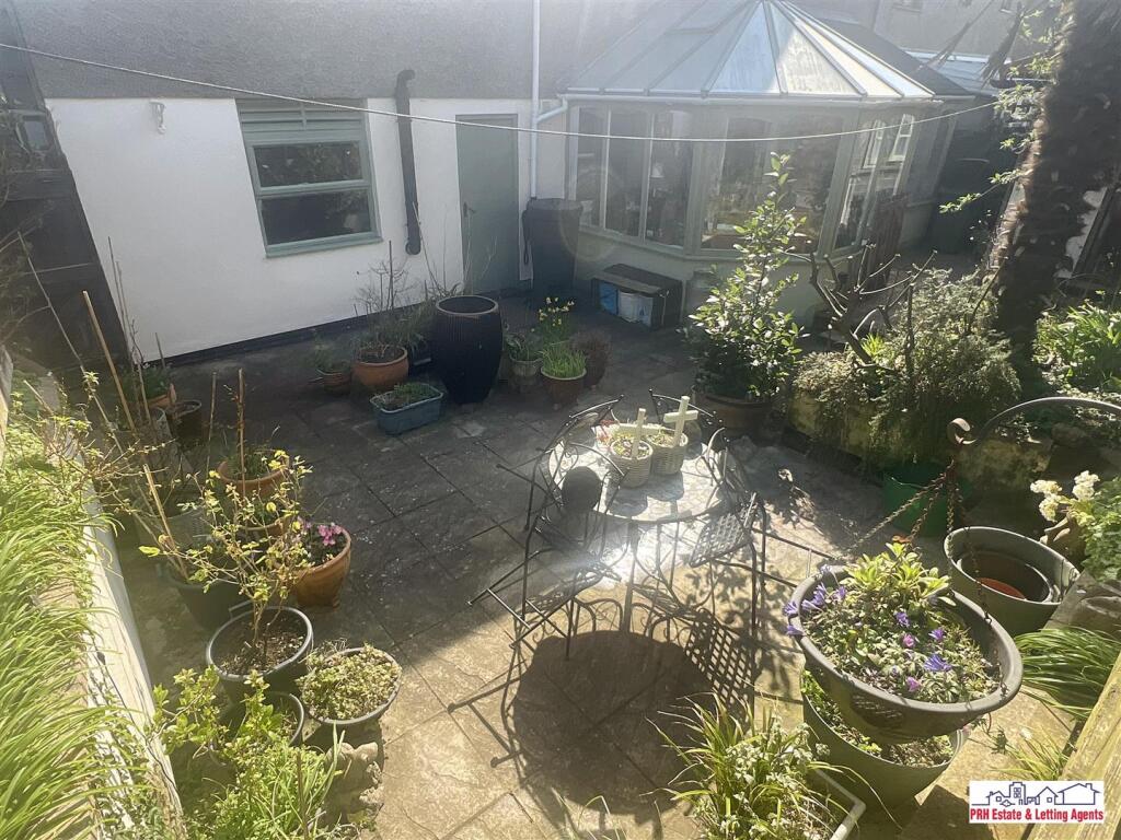 Garden, Parking &amp; Elevations