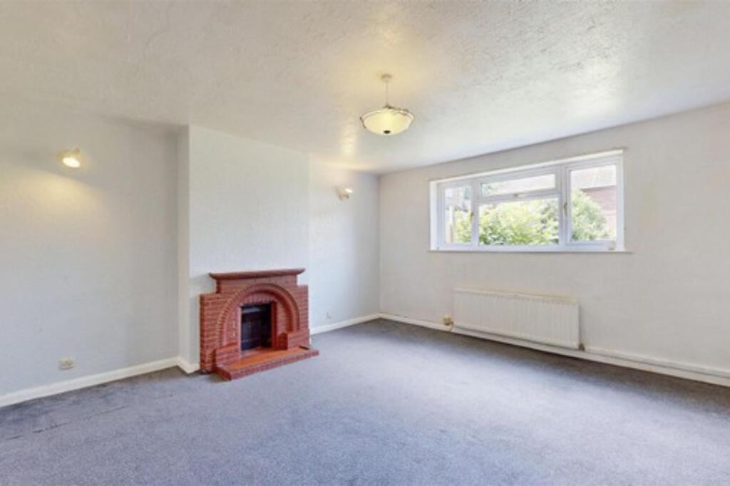 5 Lismore Close, Isleworth, London TW7 6QX