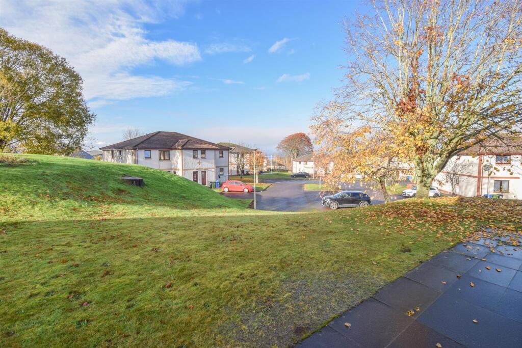 AREA OF GREEN-2..jpg