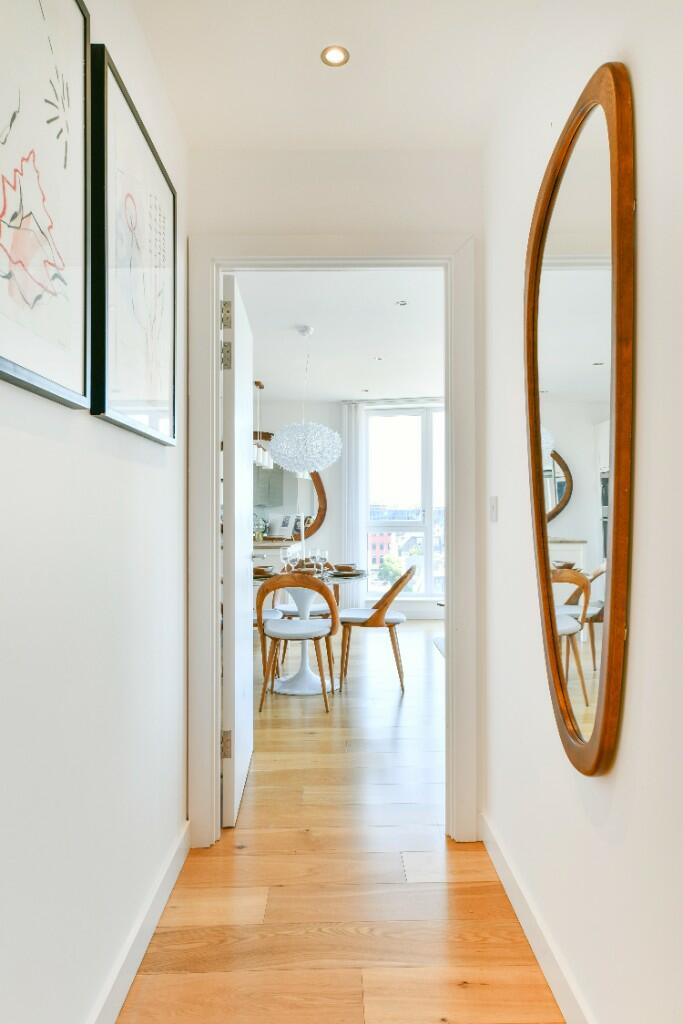 Similar apartment