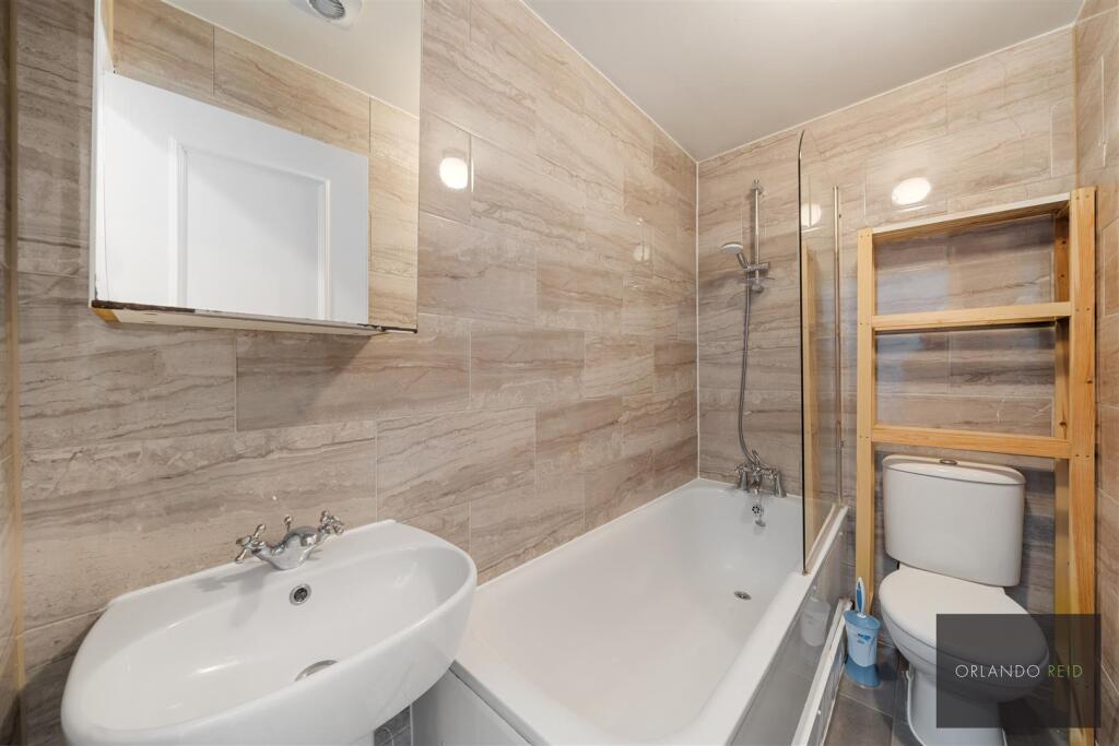 Flat 2, 55 Lambert Road SW2 5BB-6.jpg