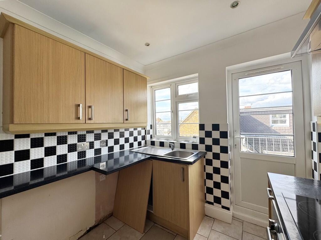 Photo 24-09-2025,...