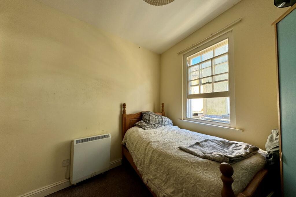 Flat 2