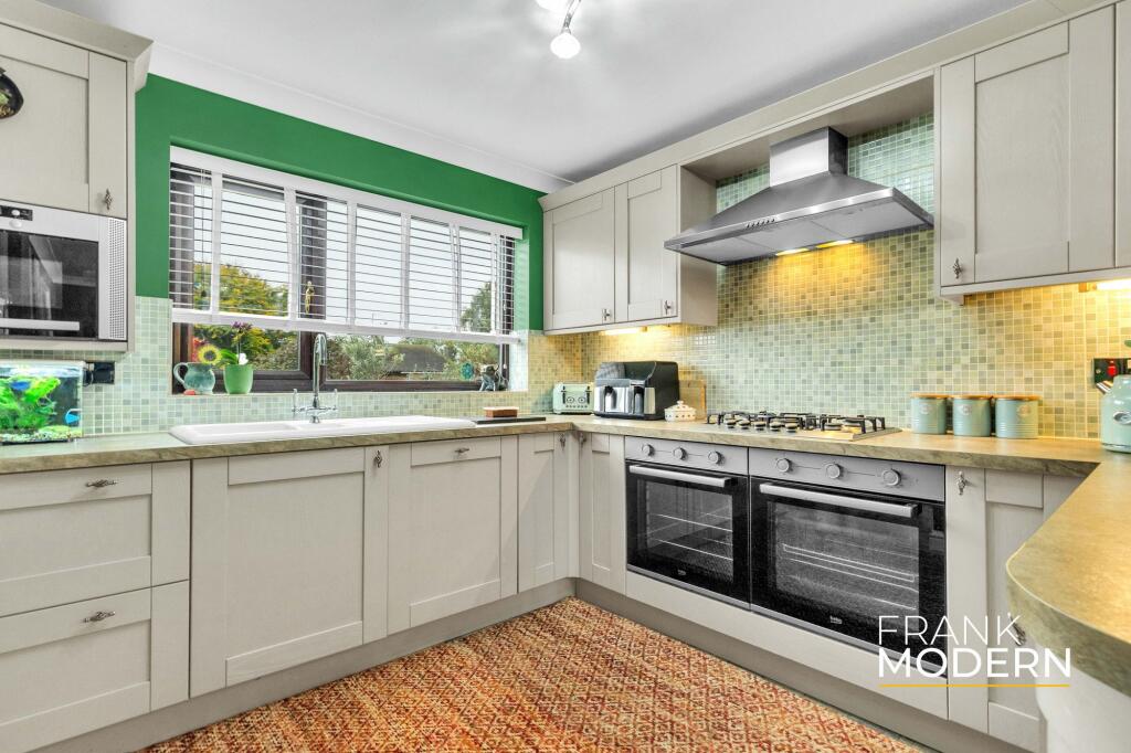 Kitchen / Diner