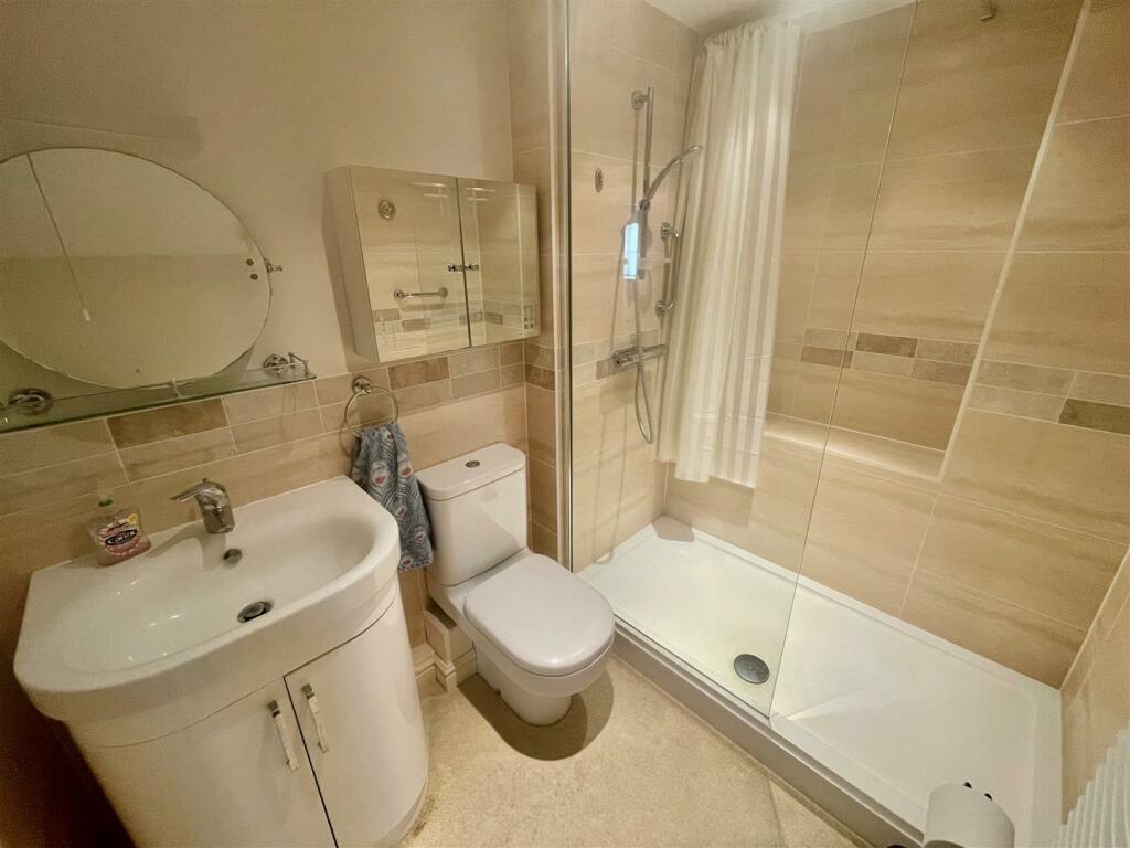 shower room.jpg