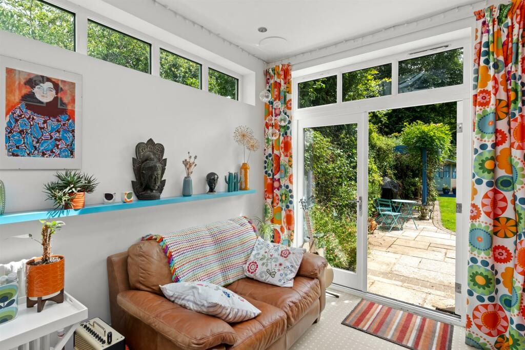 1WaverleyRd-016.jpg