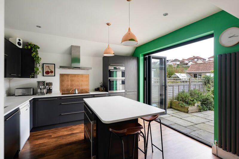 Kitchen/Breakfast Room