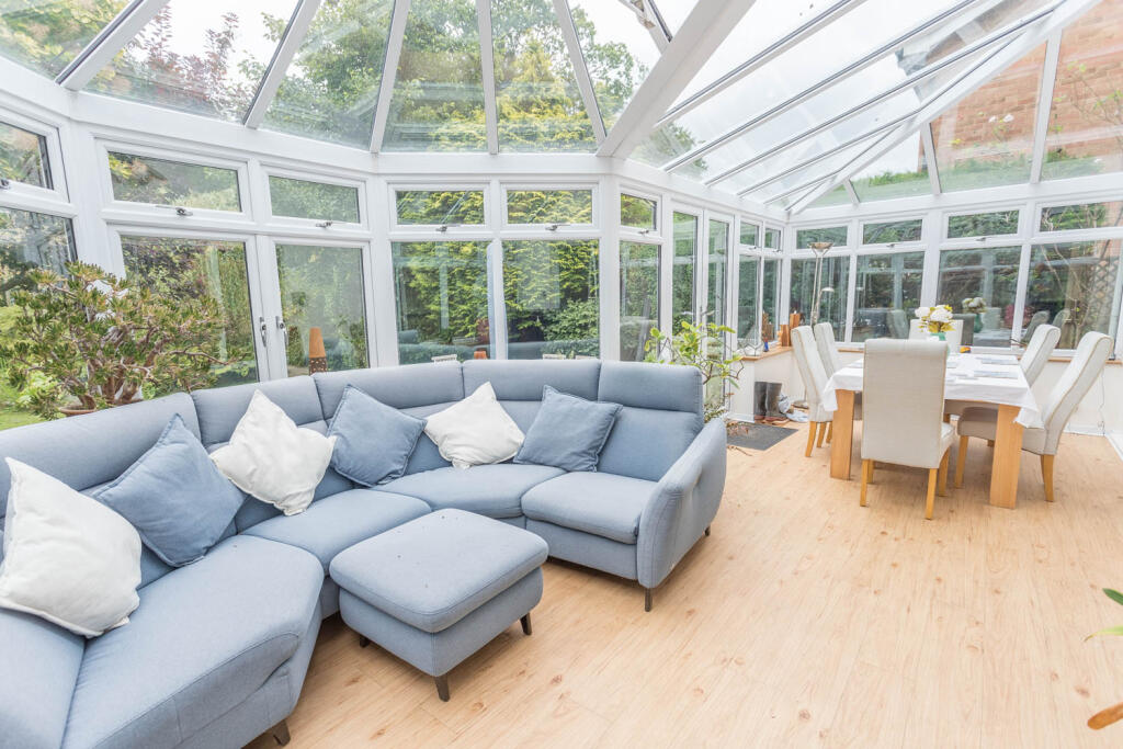 Large Conservatory