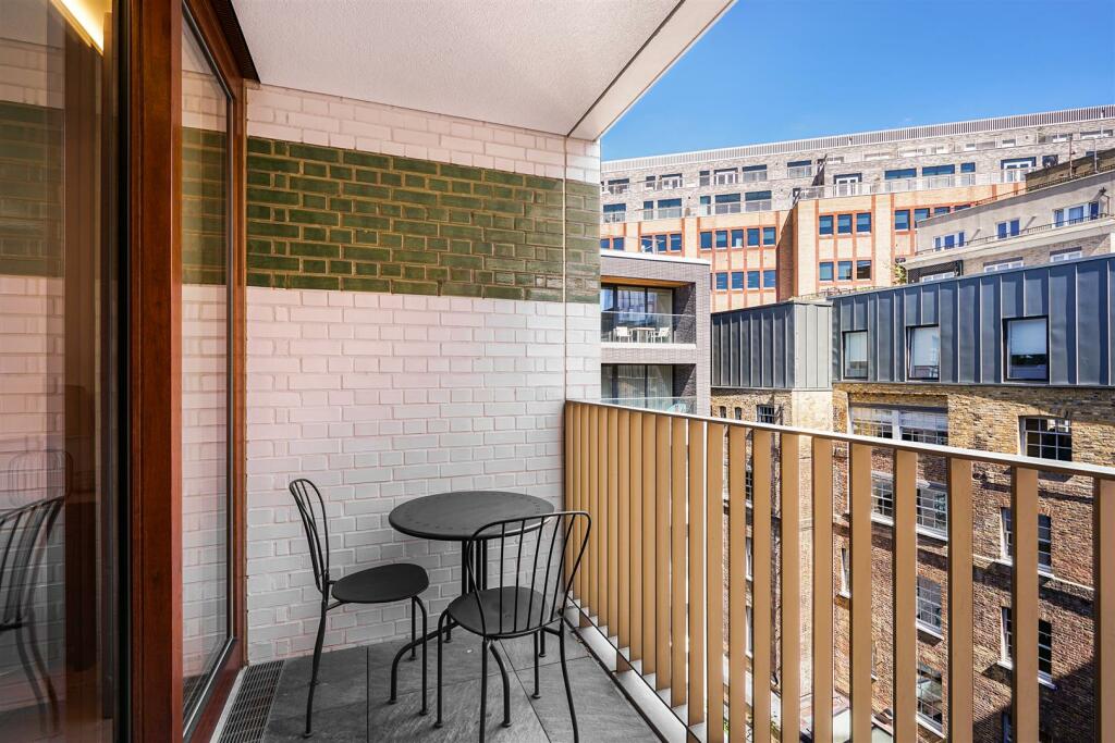 Private balcony