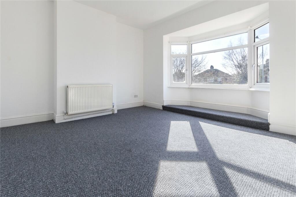 Bedroom 1 - 2