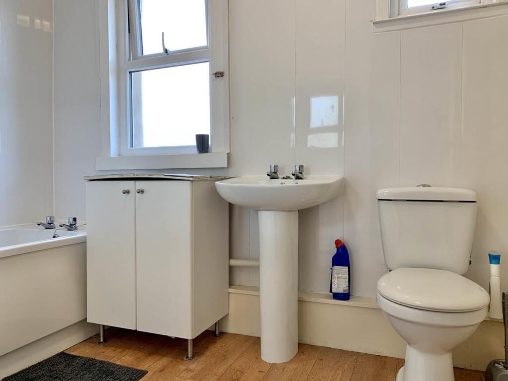 Bathroom(1).jpeg