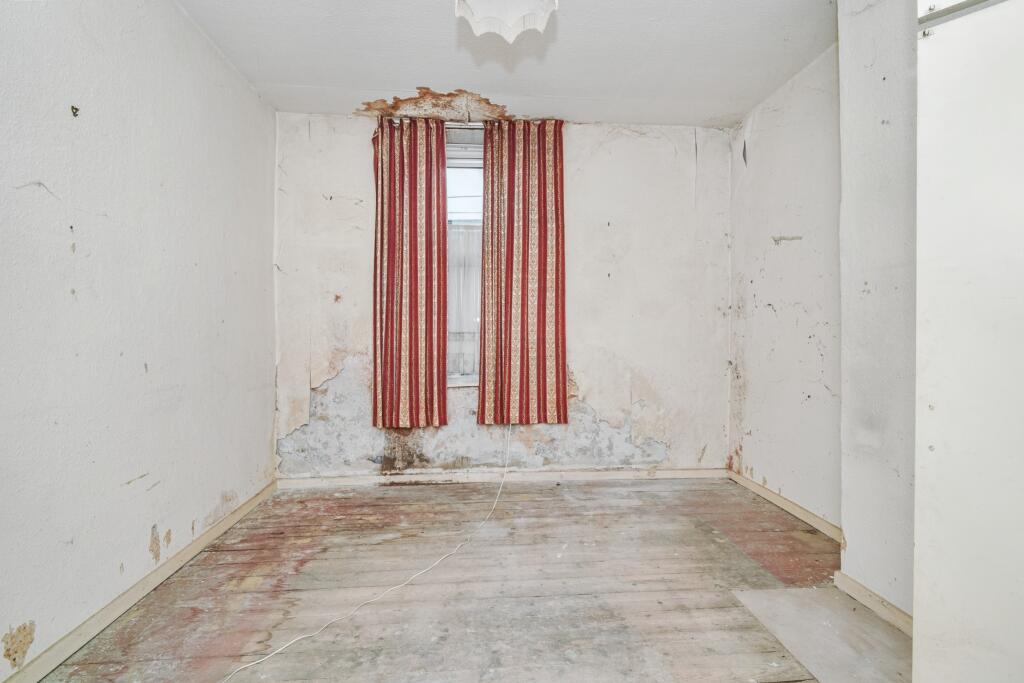 48 Cambridge Street, Preston, Lancashire, PR1 7XA