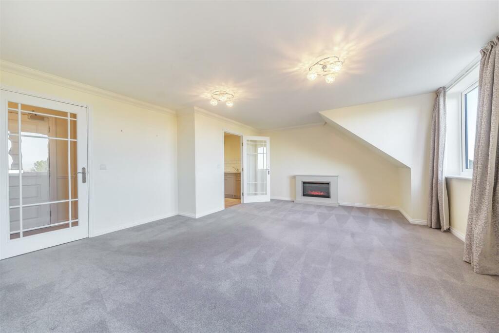 Living Room.jpg