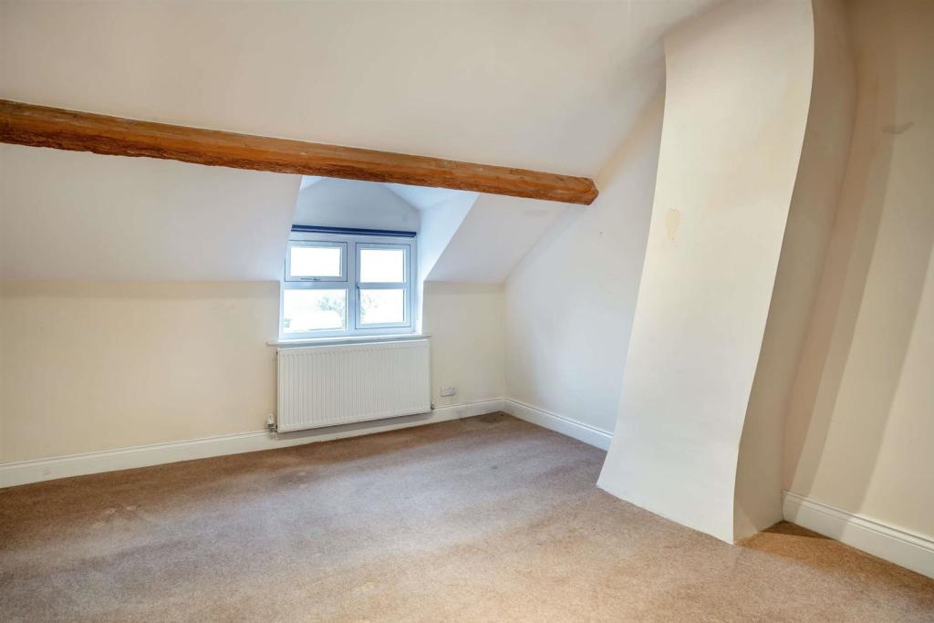 8531347-interior11v2-800.jpg