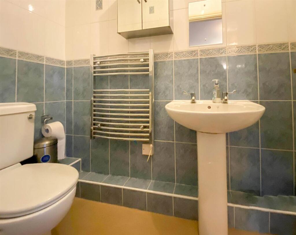 Ensuite