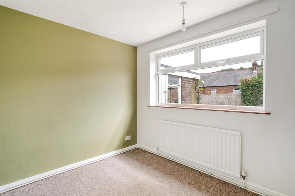 Bedroom-2.jpg