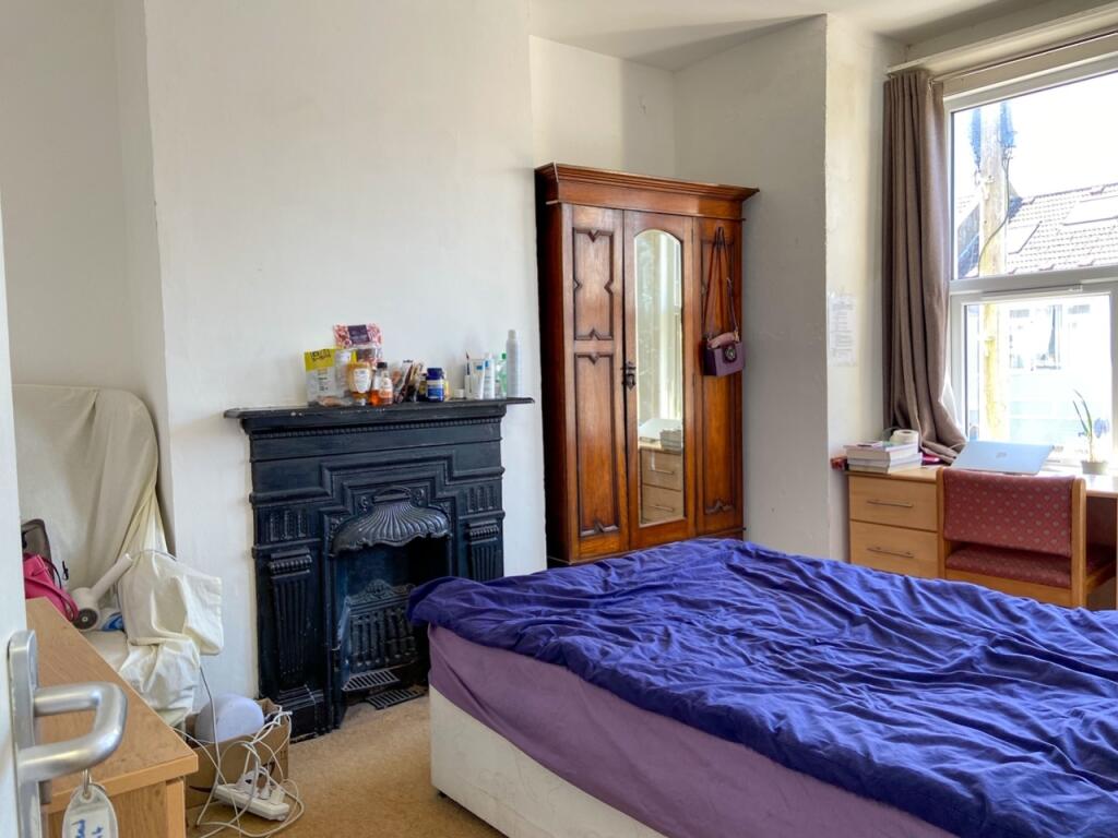 64 Brading Road Bedroom 4