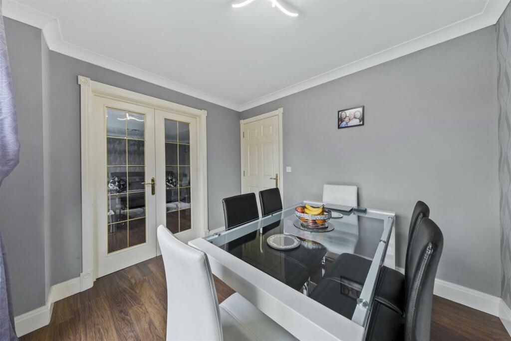 52GarwoodCresWeb17.jpg