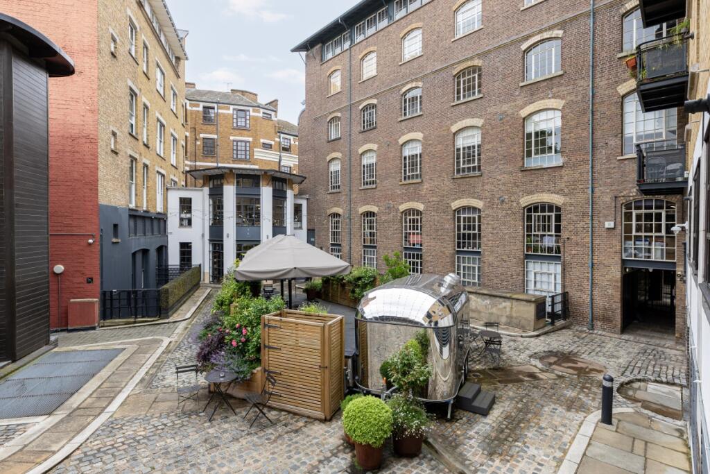 Little London Cou...