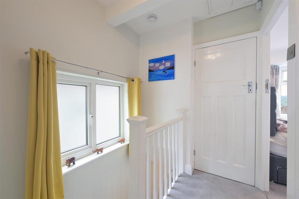 PRESTBURY CRES 51 (20 FROM 35)-28.jpg