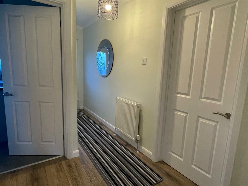 Hallway.jpg