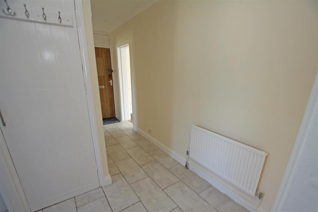 Hallway.jpg