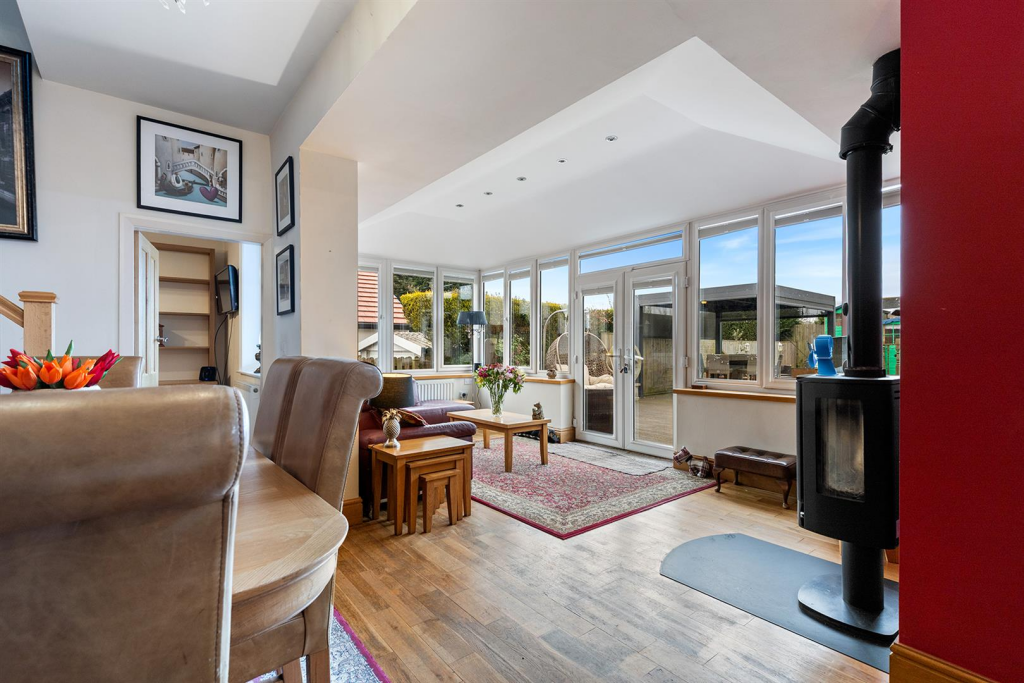 9 Marling Road, Ainley Top 10_297.png