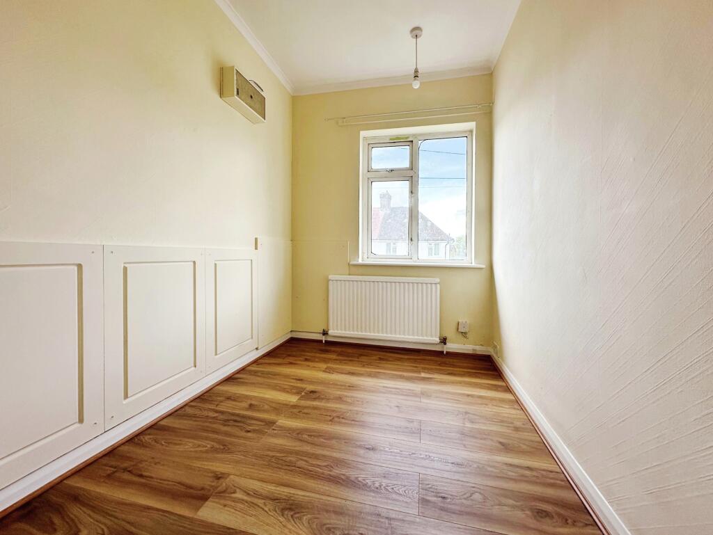 3be8533d-bedroom 203