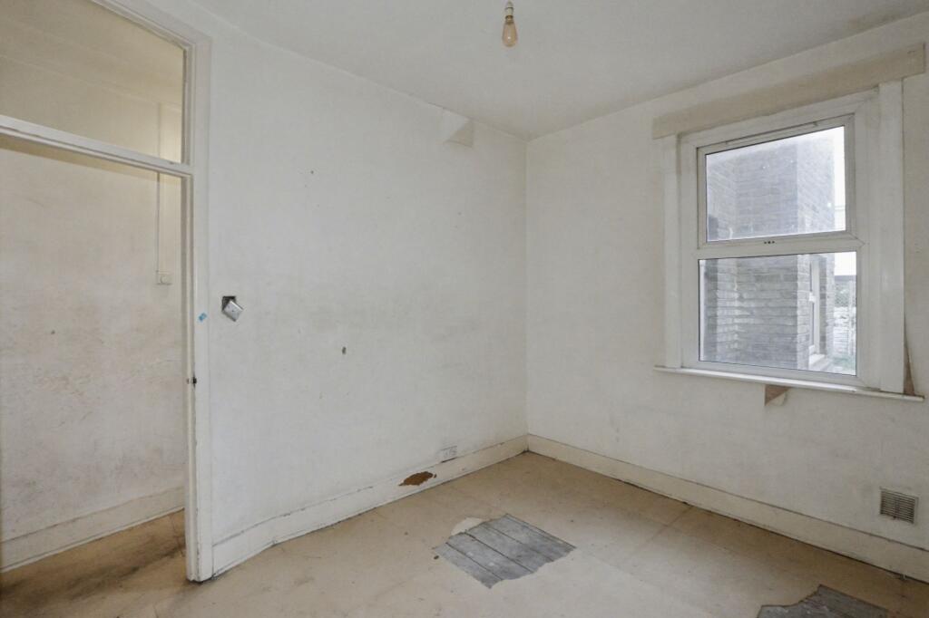 Flat A and B, 26 Stanmer Street, Battersea, London SW11 3EG