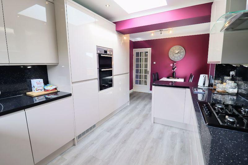 Kitchen/Breakf...