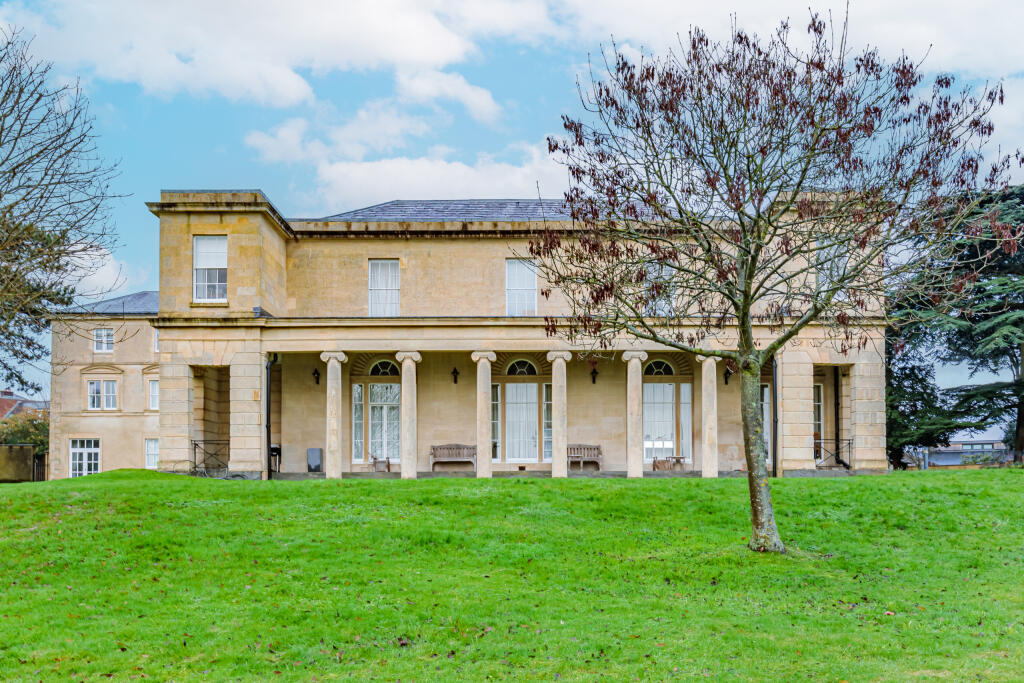 8 Repton Hall -4 - sky