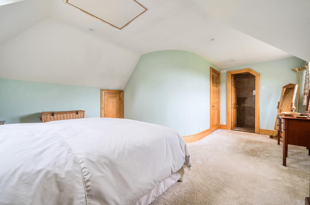 1296312-21-6835e7...