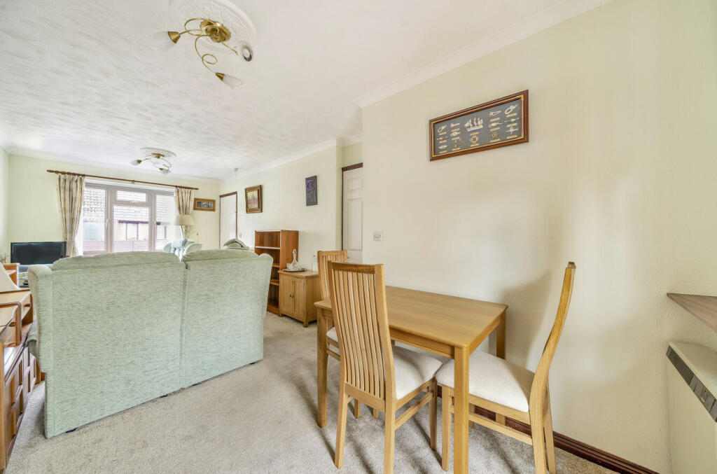 Living/Dining Room