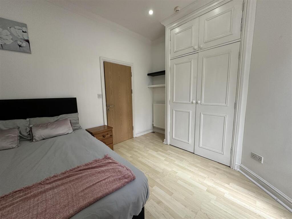 Bedroom 2.JPEG