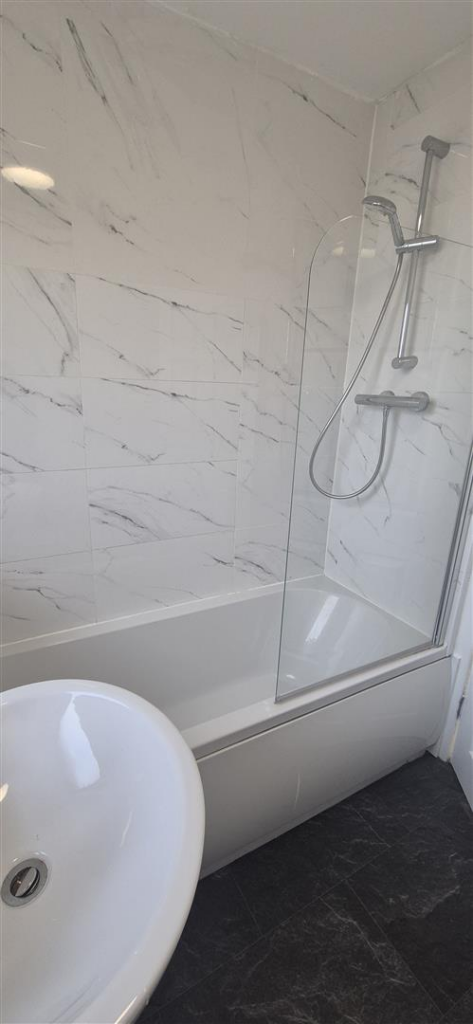 21c CaldonRoad Bath1.png