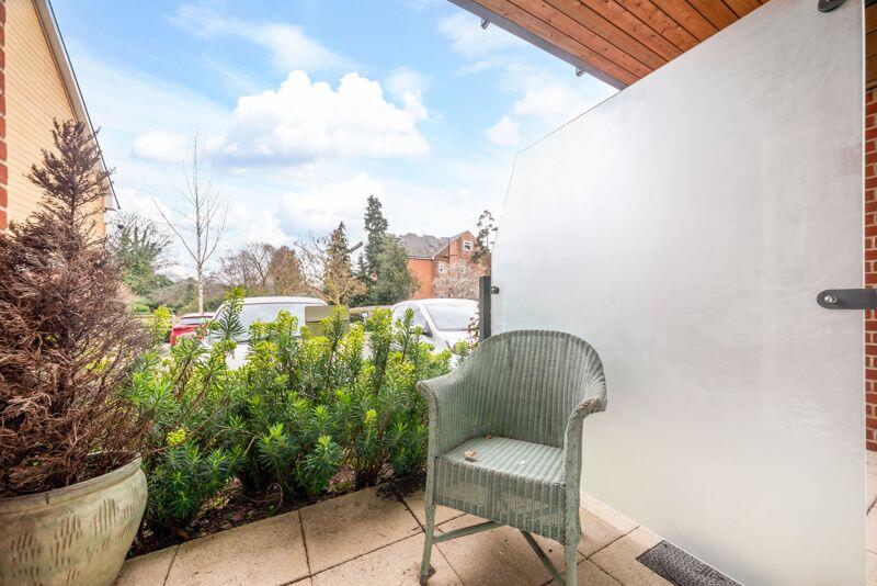 PRIVATE PATIO