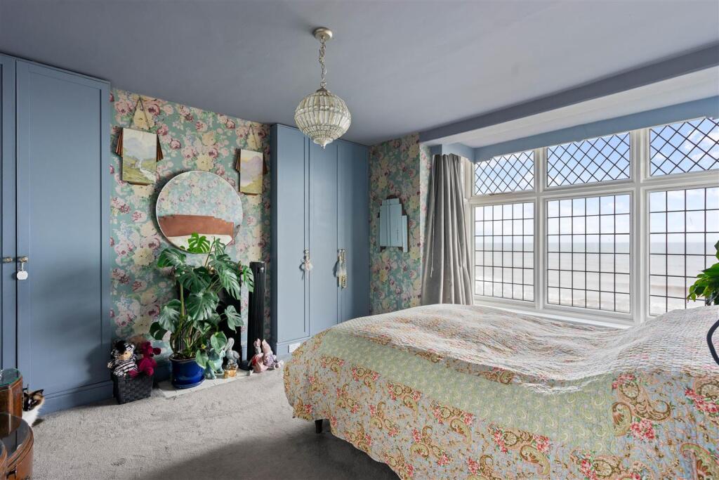 25 The Promenade-11.jpg