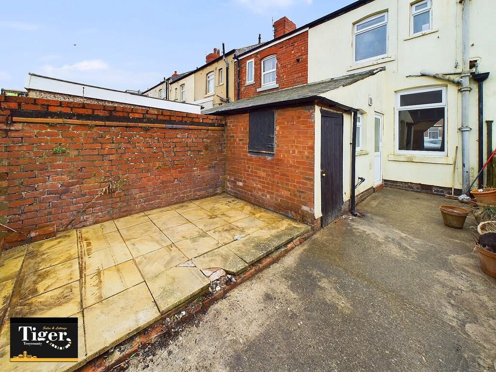 CAM02176G0-PR0468...