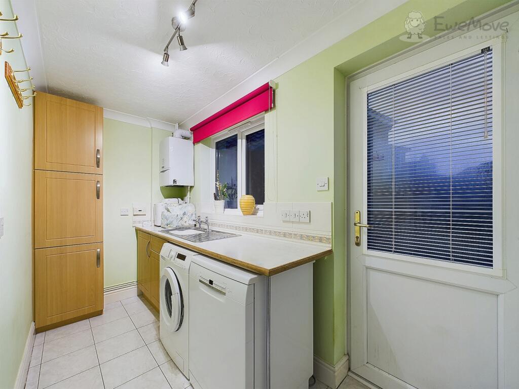 CAM03640G0-PR0030-STILL003