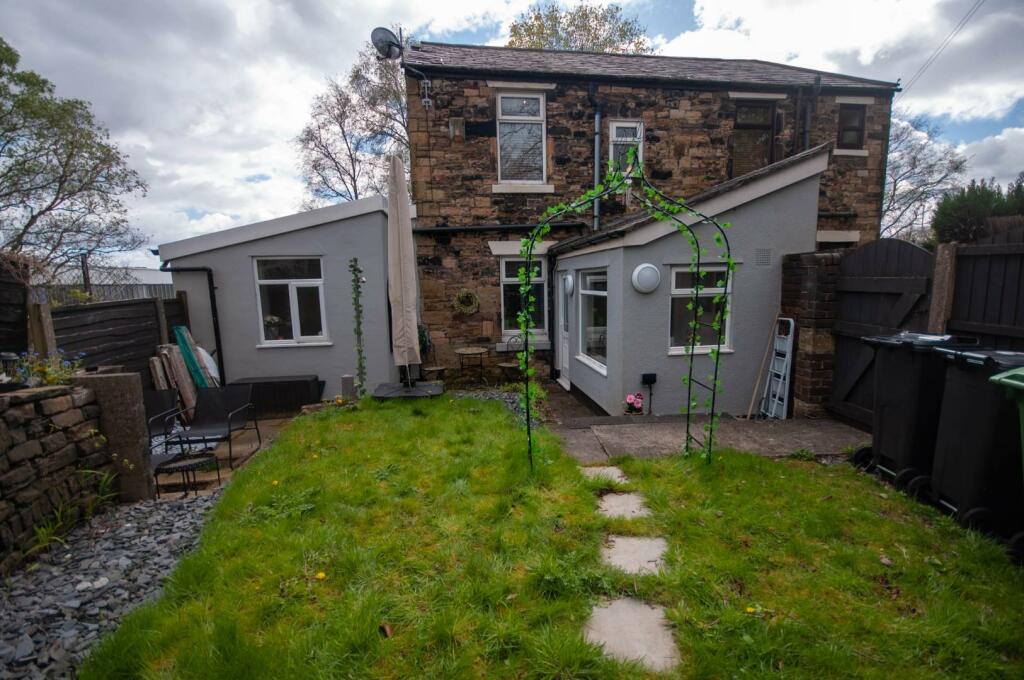 Outside - Rear