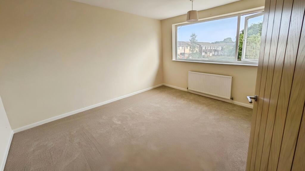 pbox-bedroom-326774.jpg