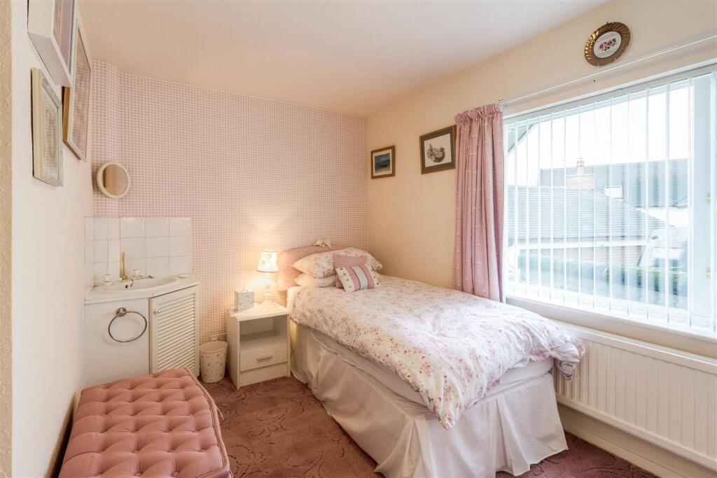 79 Main Street, Carlton