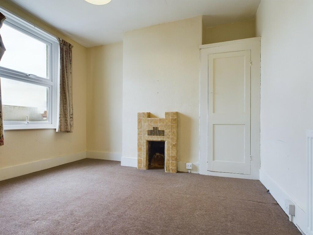 Top Floor Flat