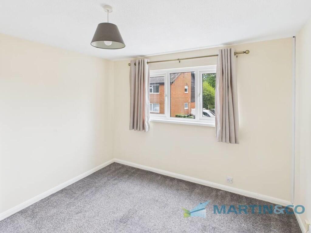 CAM02145G0-PR0072...