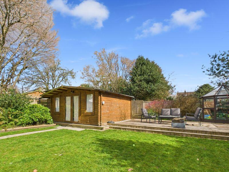 REAR PATIO &amp; SUMMERHOUSE
