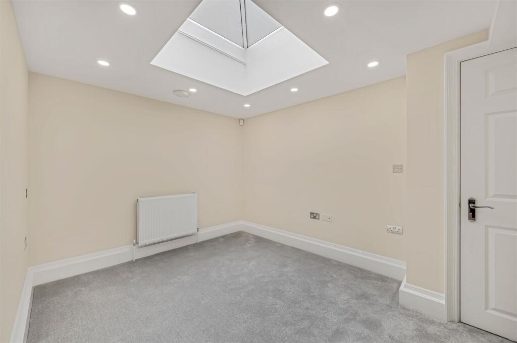 James_Anderson_Flat_2___Limes_House___Mortlake_Hig