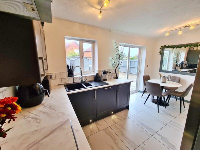 Kitchen Diner