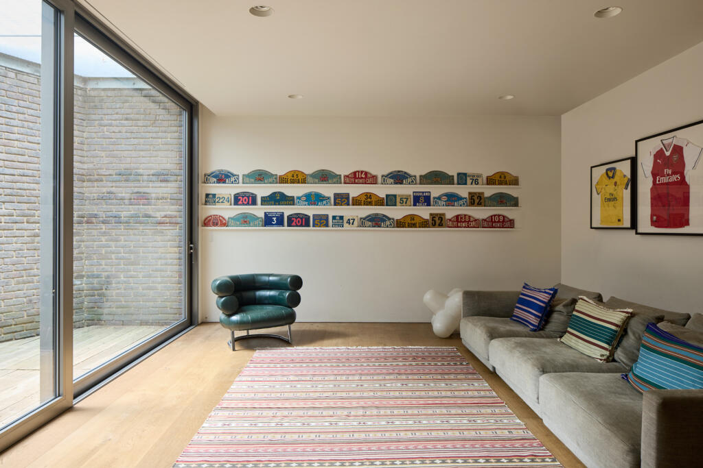 292511 - DGLA1952.jpg