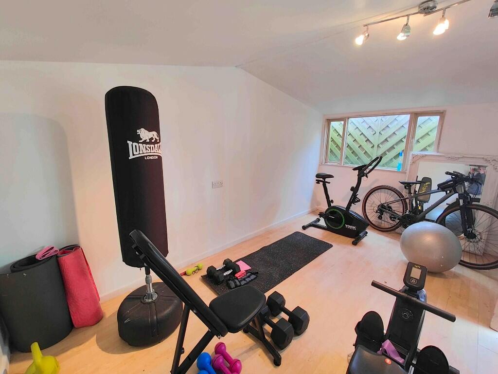 Gym/Office