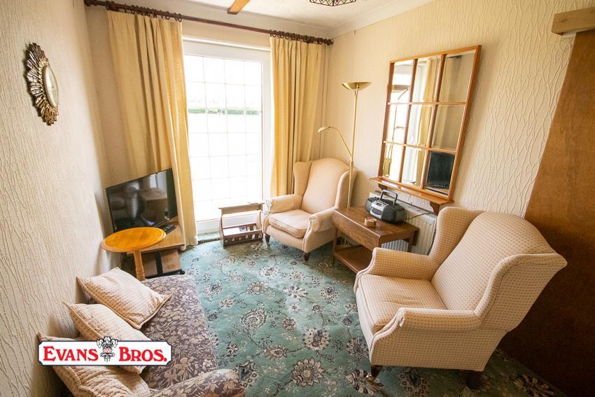 TV ROOM / BEDROOM 4